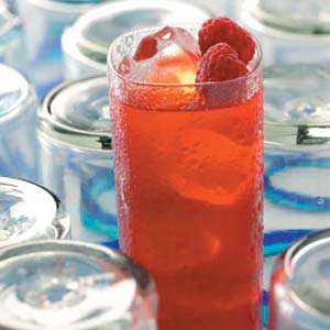 Perfect refreshing TEAliSe White Champagne Raspberry Iced Tea – Tealise